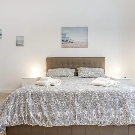 Апартаменты Guesthost *