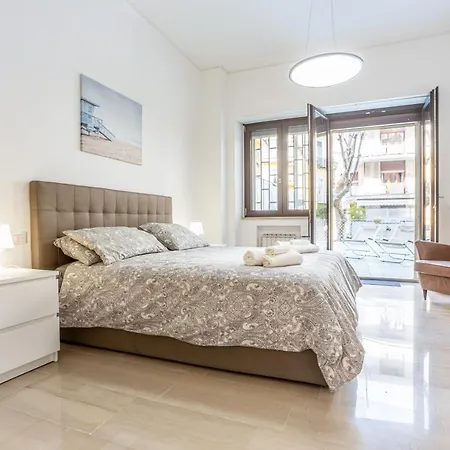 Apartament Vomero Deluxe Neapol